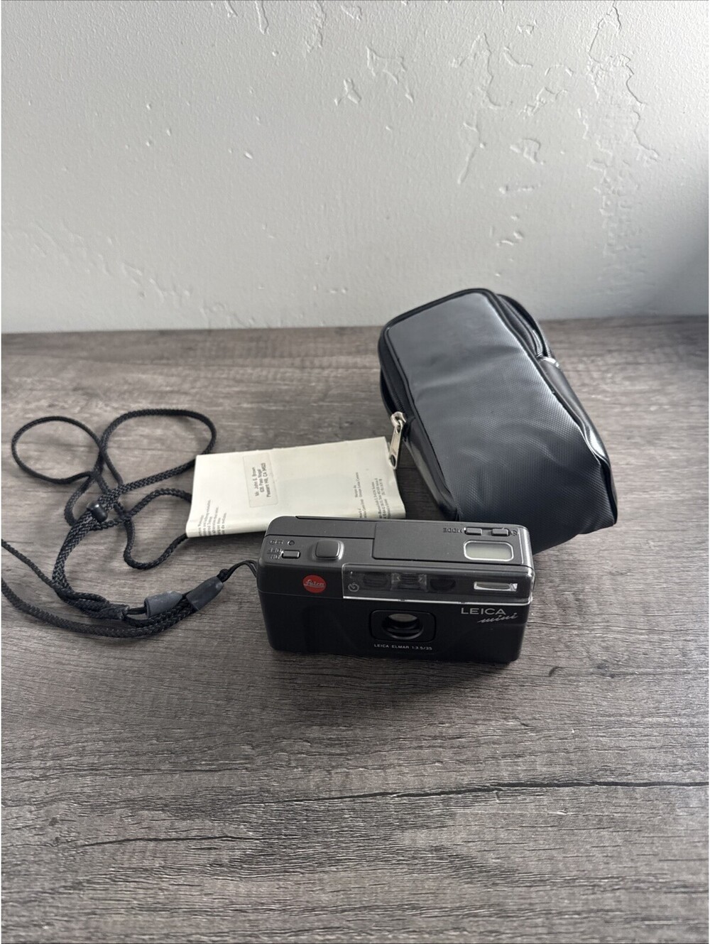 Leica Mini Camera - Leica Elmar lens 1:3 5/35 With Soft Case - Tested And Works